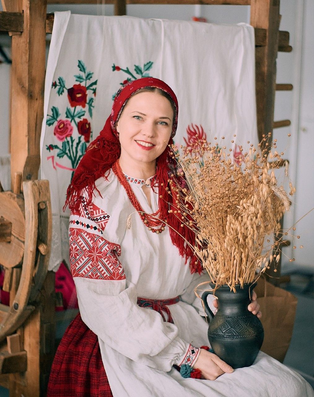 Women in Slavic costumes in Omdurman
