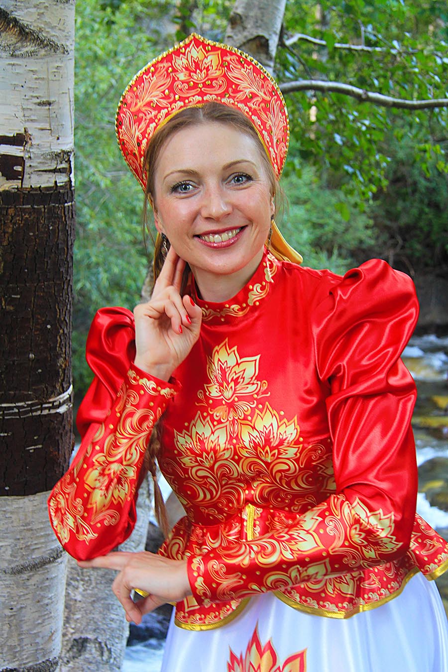 Women in Slavic costumes in Omdurman