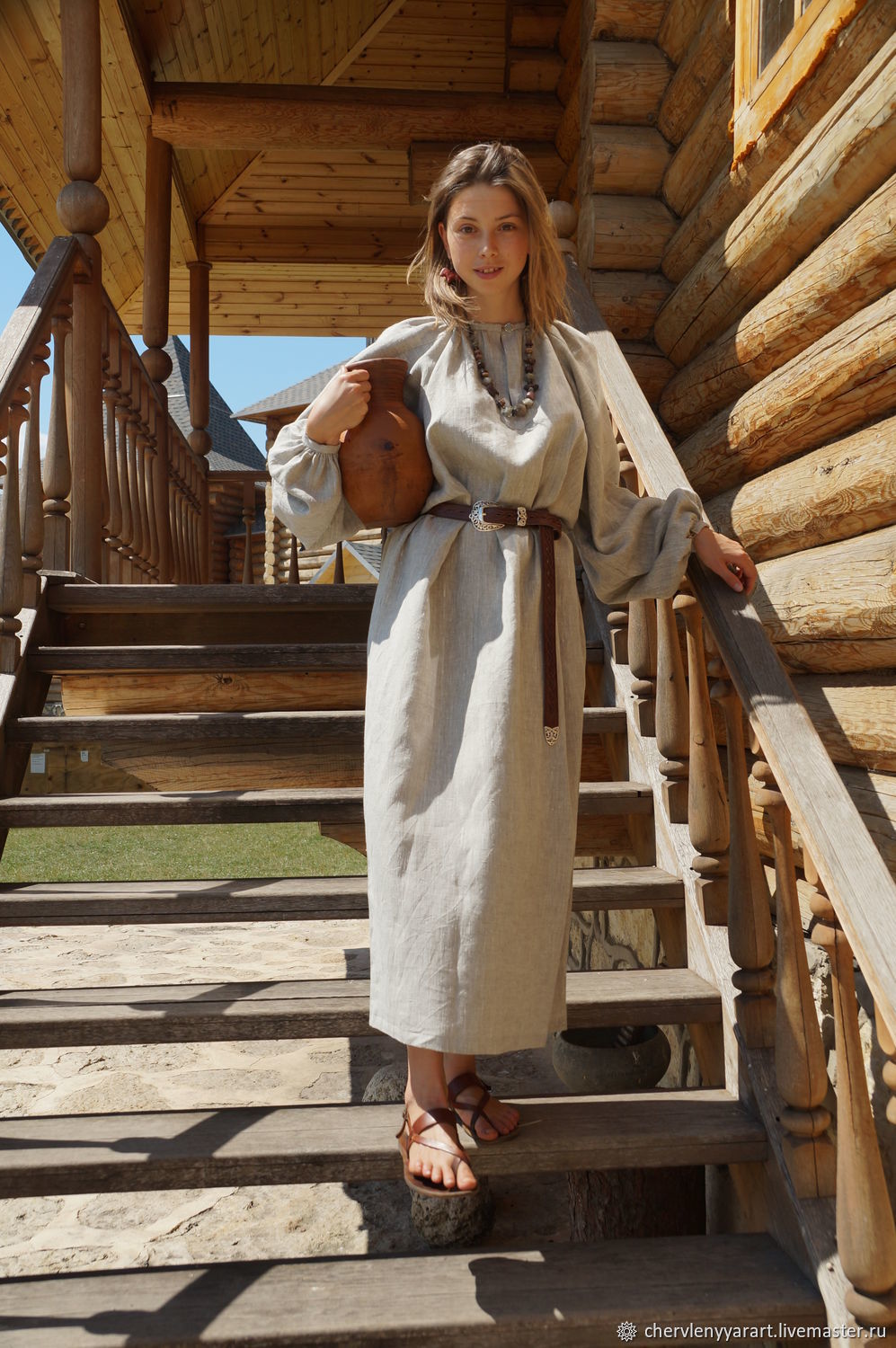 Girls in Slavic costumes in Omdurman